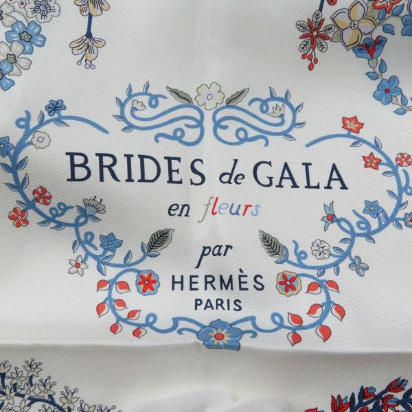 美品 エルメス HERMES カレ 90 ブリッド・ドゥ・ガラ シルク カレ 90 《ブリッド・ドゥ・ガラ》 | Hermès - エルメス-公式サイト