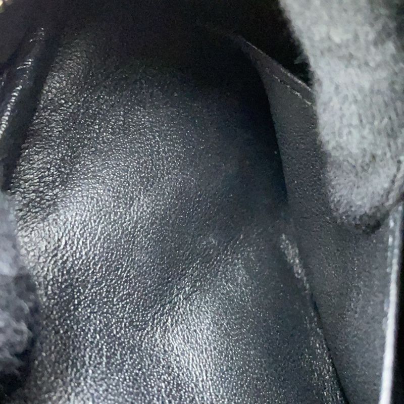 シャネル チェーンショルダーバッグ マトラッセ ココマーク カメラケース キャビアスキン A91796 CHANEL ポシェット 黒