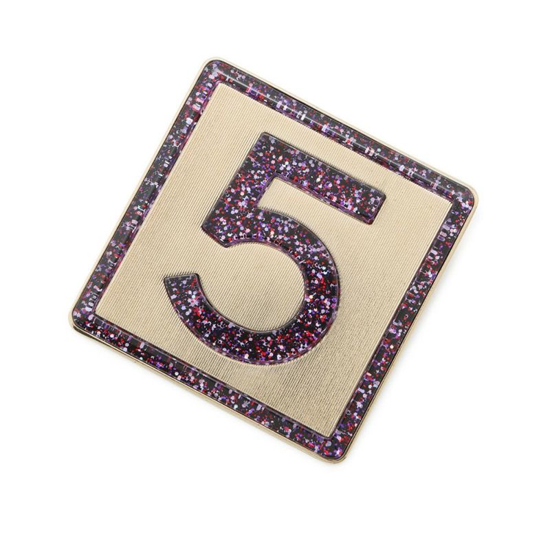 シャネル ブローチ No.5 メタル ラメ A21K CHANEL アクセサリー