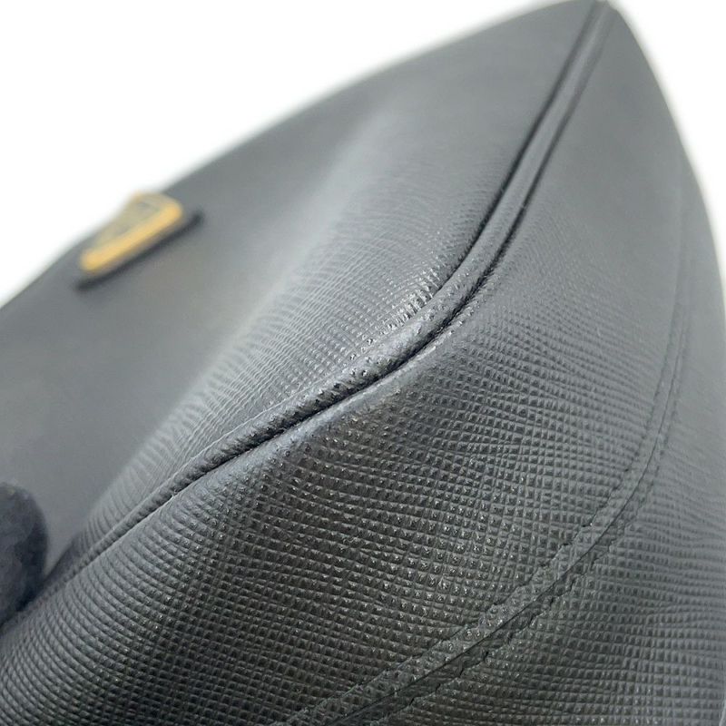 プラダ ショルダーバッグ Re-Edition 2005 サフィアーノ 1BH204 PRADA 2wayバッグ 黒 2way