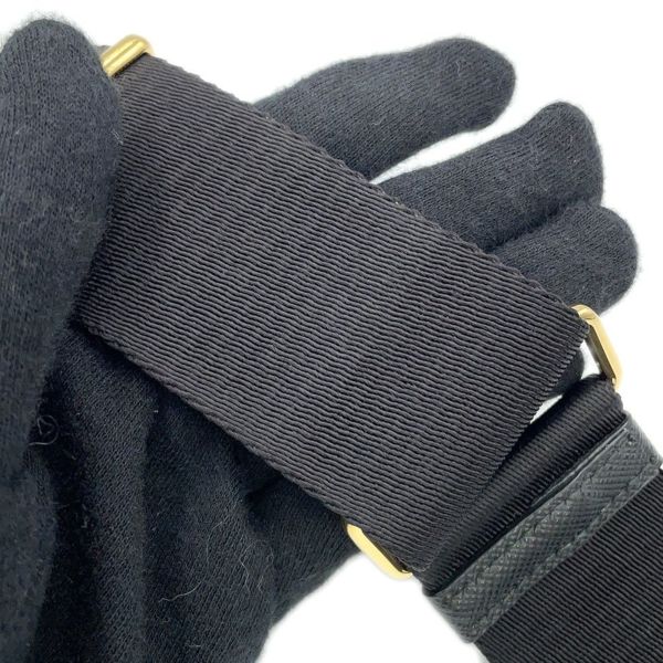 プラダ ショルダーバッグ Re-Edition 2005 サフィアーノ 1BH204 PRADA 2wayバッグ 黒 2way