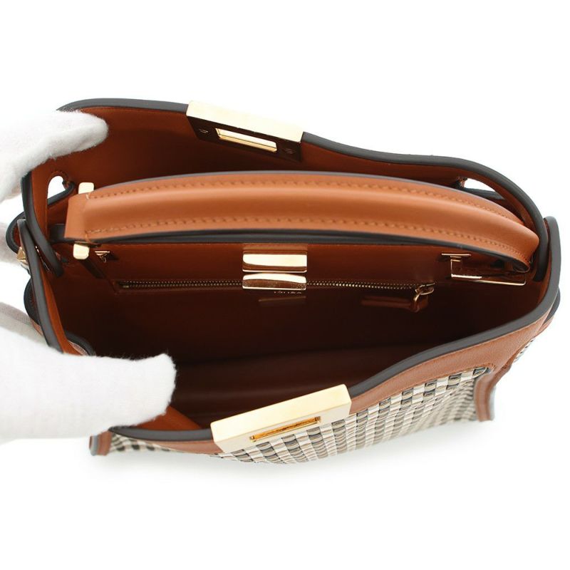 フェンディ ハンドバッグ ピーカブー・アイコニックエッセンシャリー 8BN302 FENDI バッグ 2wayショルダーバッグ