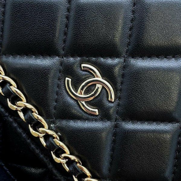 シャネル チェーンウォレット マトラッセ ココマーク ラムスキン AP0674 CHANEL 財布 黒