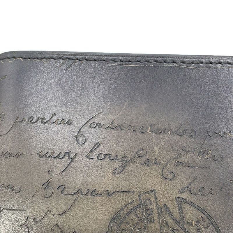 ベルルッティ 二つ折り財布 カリグラフィ レザー Berluti メンズ 黒