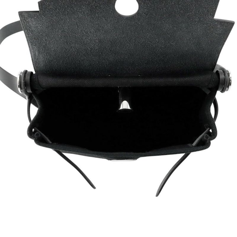 エルメス ショルダーバッグ エールバッグジップ ミニ ブラック/シルバー金具 トワルアッシュヴァイキング/ヴァッシュハンター W刻印 黒