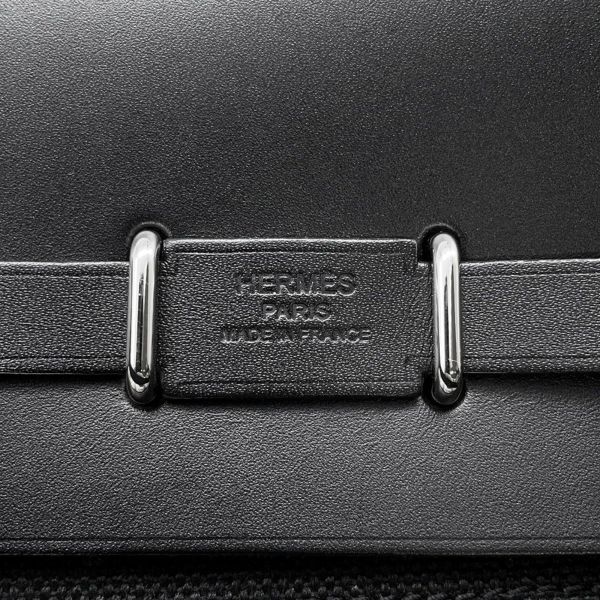 エルメス ショルダーバッグ エールバッグジップ ミニ ブラック/シルバー金具 トワルアッシュヴァイキング/ヴァッシュハンター W刻印 黒