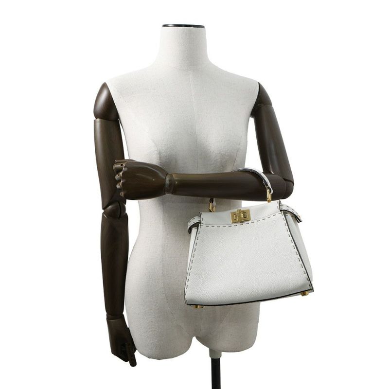 フェンディ ハンドバッグ ミニ ピーカブー セレリア レザー 8BN244 FENDI バッグ ショルダーバッグ 白