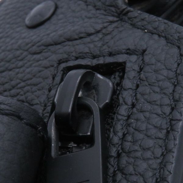 ルイヴィトン ボディバッグ グレインレザー テイクオフ・スリング M57081 ヴィトン ブラック 黒