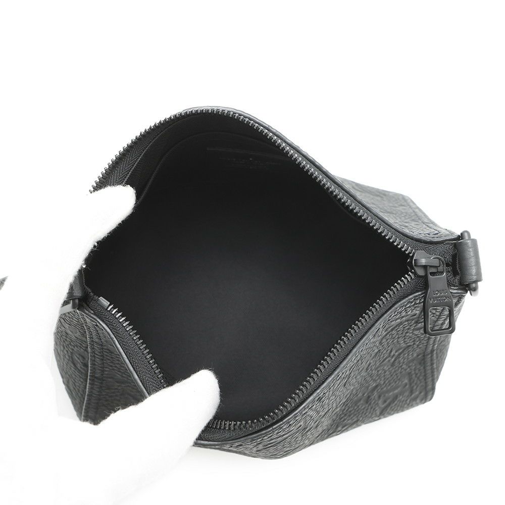 ルイヴィトン ショルダーバッグ モノグラム・トリヨン トリアングル メッセンジャーバッグ M55878 2020春夏コレクション ブラック 黒