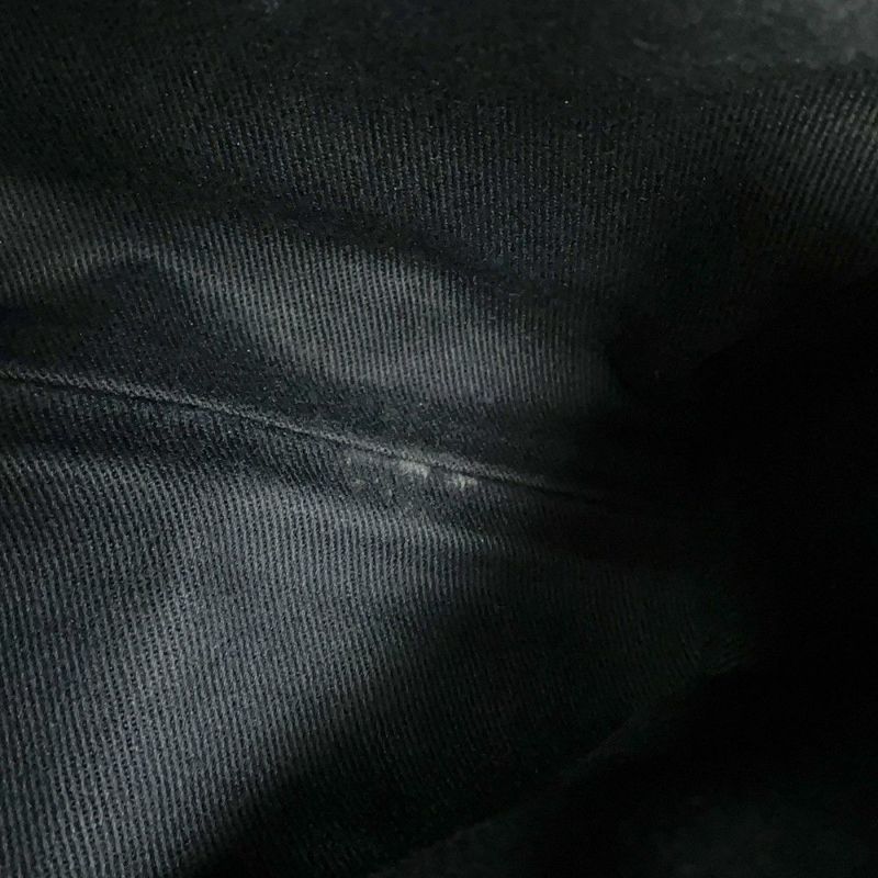 シャネル チェーンショルダーバッグ ココマーク キャビアスキン CHANEL 黒