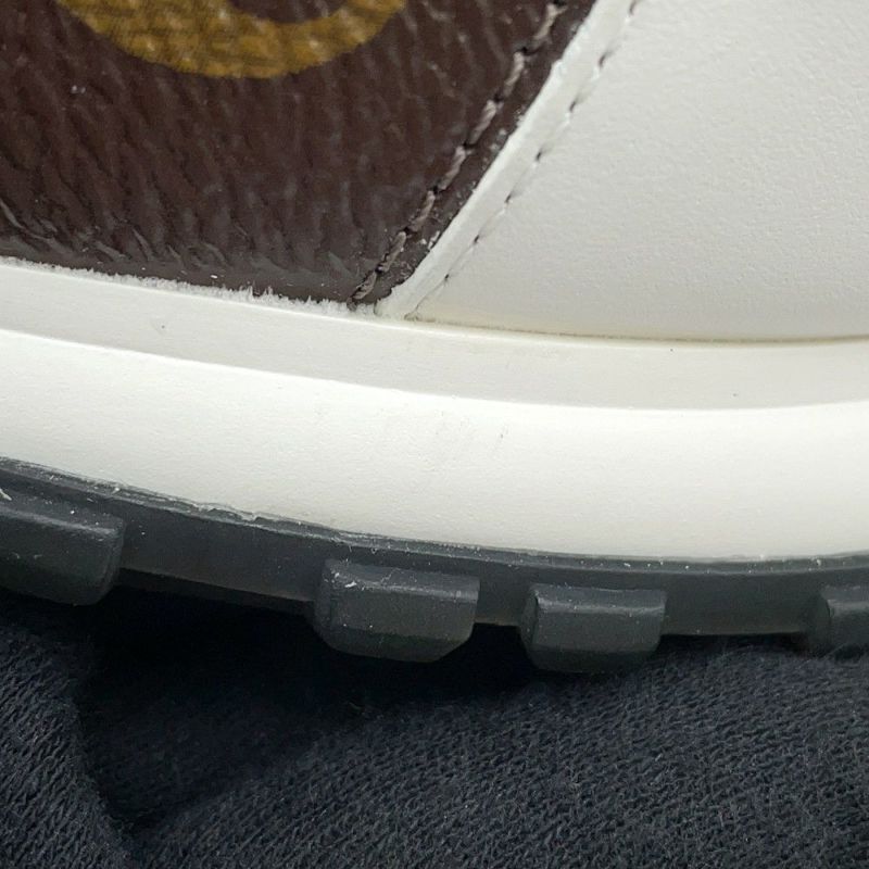 ルイヴィトン スニーカー モノグラム ランアウェイ・スニーカー レディースサイズ39 1/2 LOUIS VUITTON 靴 白