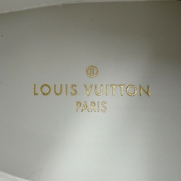 ルイヴィトン スニーカー モノグラム ランアウェイ・スニーカー レディースサイズ39 1/2 LOUIS VUITTON 靴 白