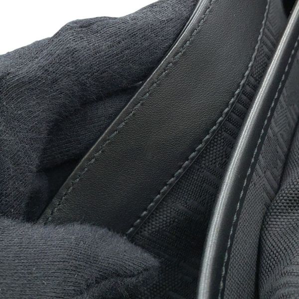 バーバリー ショルダーバッグ エンボスチェック メッセンジャーバッグ カーフレザー 81019221 BURBERRY 黒