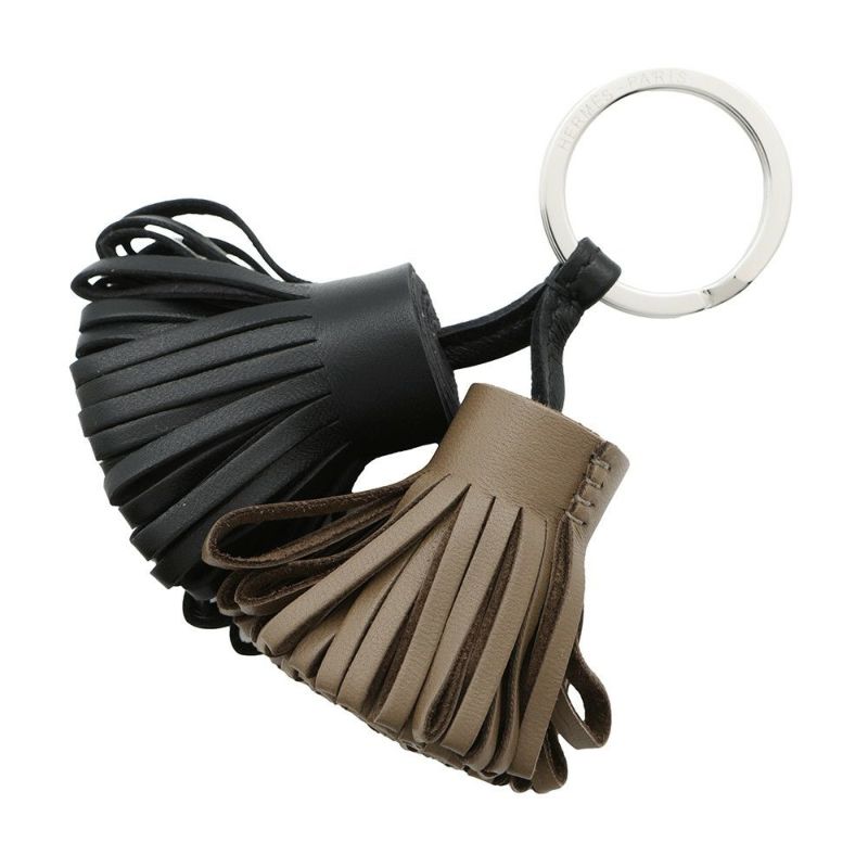 エルメス キーホルダー カルメン ウノドス ブラック/エトゥープ/シルバー金具 ラムスキン HERMES 黒