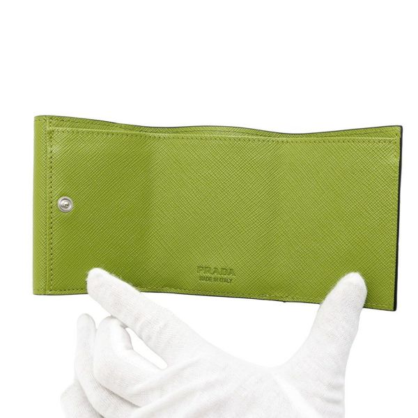 プラダ 三つ折り財布 サフィアーノトライアングル ウォレット レザー 2MH042 PRADA