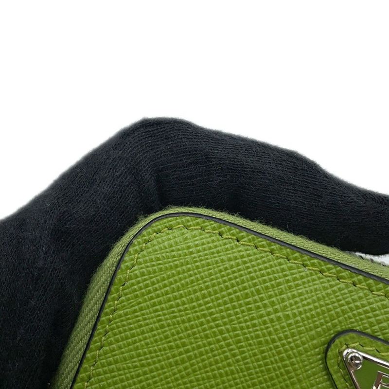 プラダ コインケース サフィアーノ トライアングルロゴ ラウンドファスナー 2MM003 PRADA 財布 小銭入れ