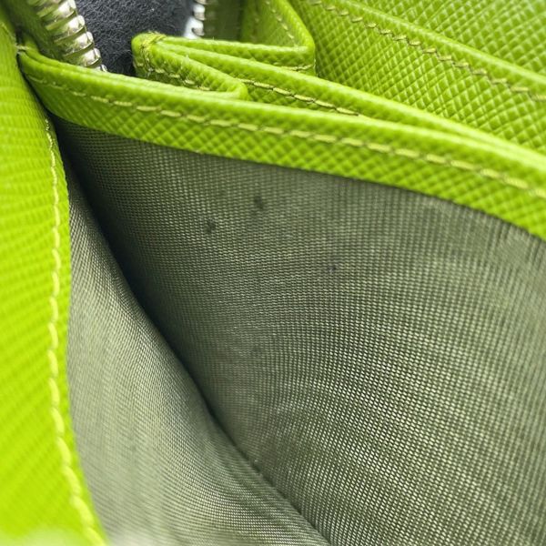 プラダ コインケース サフィアーノ トライアングルロゴ ラウンドファスナー 2MM003 PRADA 財布 小銭入れ