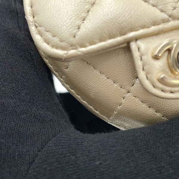 シャネル コインケース ハート シェイプ ジップ アーム コインパース ラムスキン AP2786 CHANEL