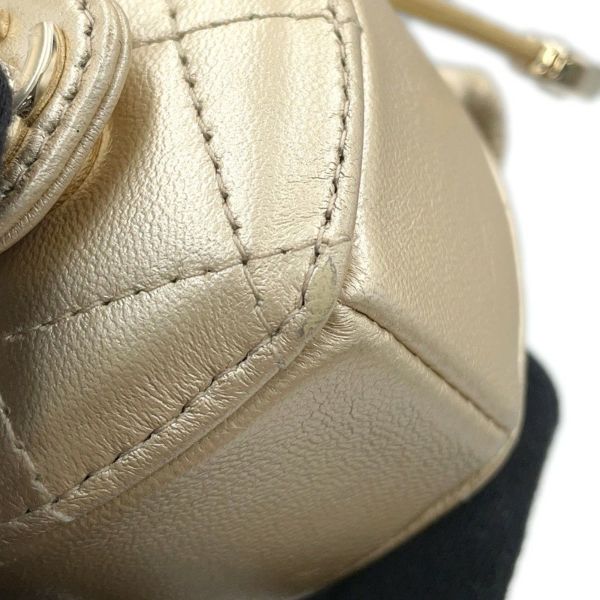 シャネル コインケース ハート シェイプ ジップ アーム コインパース ラムスキン AP2786 CHANEL