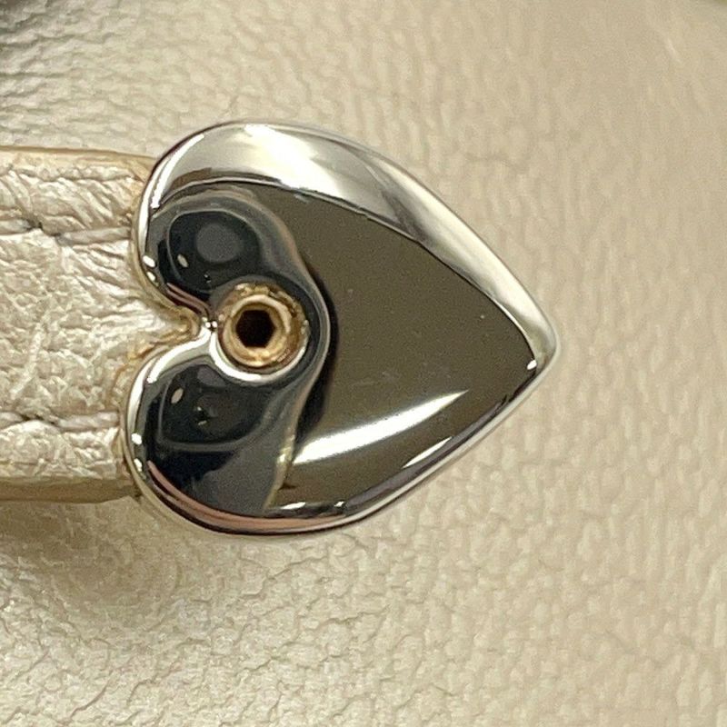 シャネル コインケース ハート シェイプ ジップ アーム コインパース ラムスキン AP2786 CHANEL