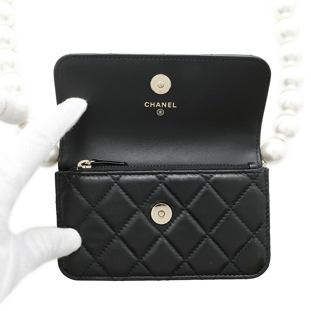 シャネル パールチェーンショルダーウォレット マトラッセ ココマーク ラムスキン AP1839 CHANEL 黒