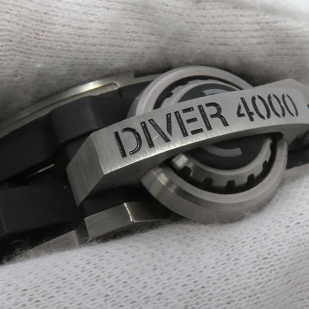 ウブロ キングパワー オーシャノグラフィック 4000 世界1000本限定 731.NX.1190.RX HUBLOT 腕時計 黒文字盤