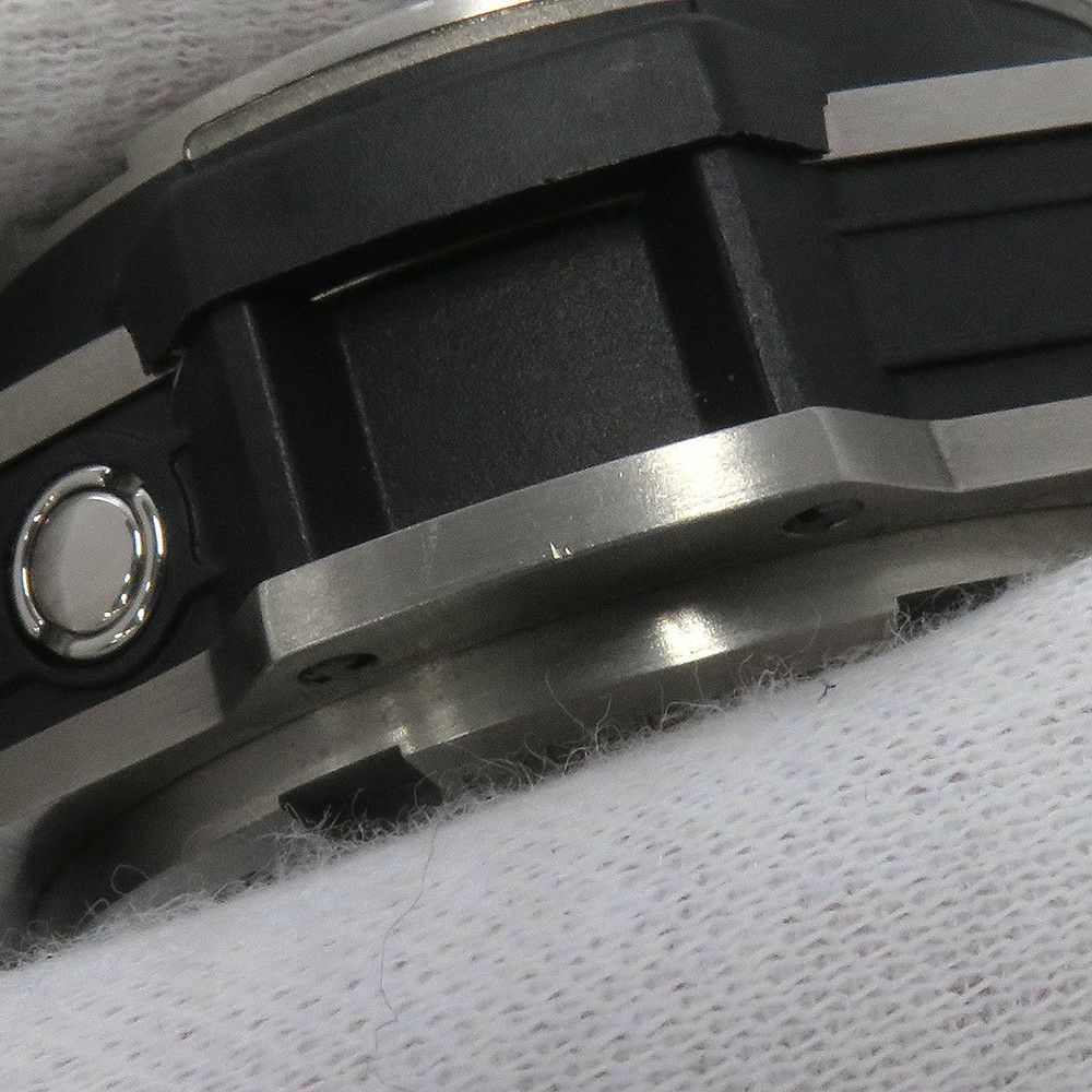 ウブロ キングパワー オーシャノグラフィック 4000 世界1000本限定 731.NX.1190.RX HUBLOT 腕時計 黒文字盤