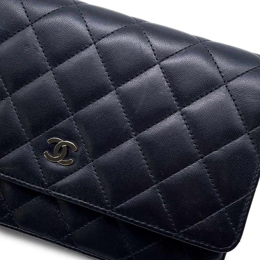 シャネル チェーンウォレット クラシック マトラッセ ココマーク ラムスキン AP0250 CHANEL 財布 ブラック 黒