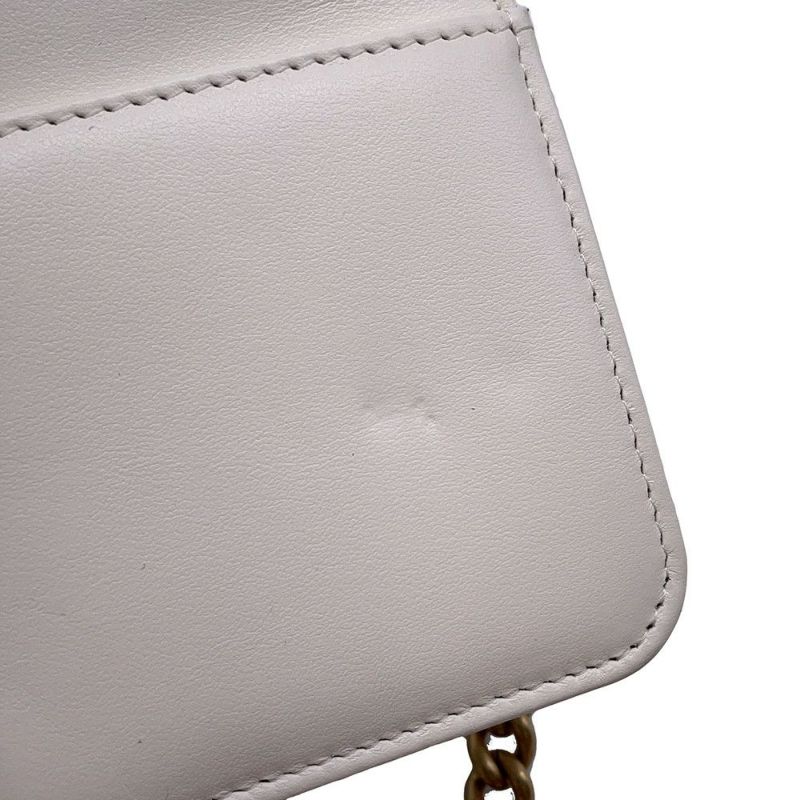 シャネル チェーンウォレット ボーイシャネル マトラッセ ココマーク CHANEL 財布 ショルダーバッグ 白