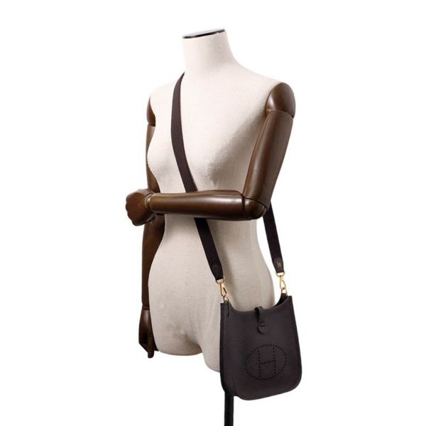 エルメス ショルダーバッグ エブリンTPM 111cm プルノワール/ゴールド金具 トリヨンクレマンス W刻印 HERMES Evelyne