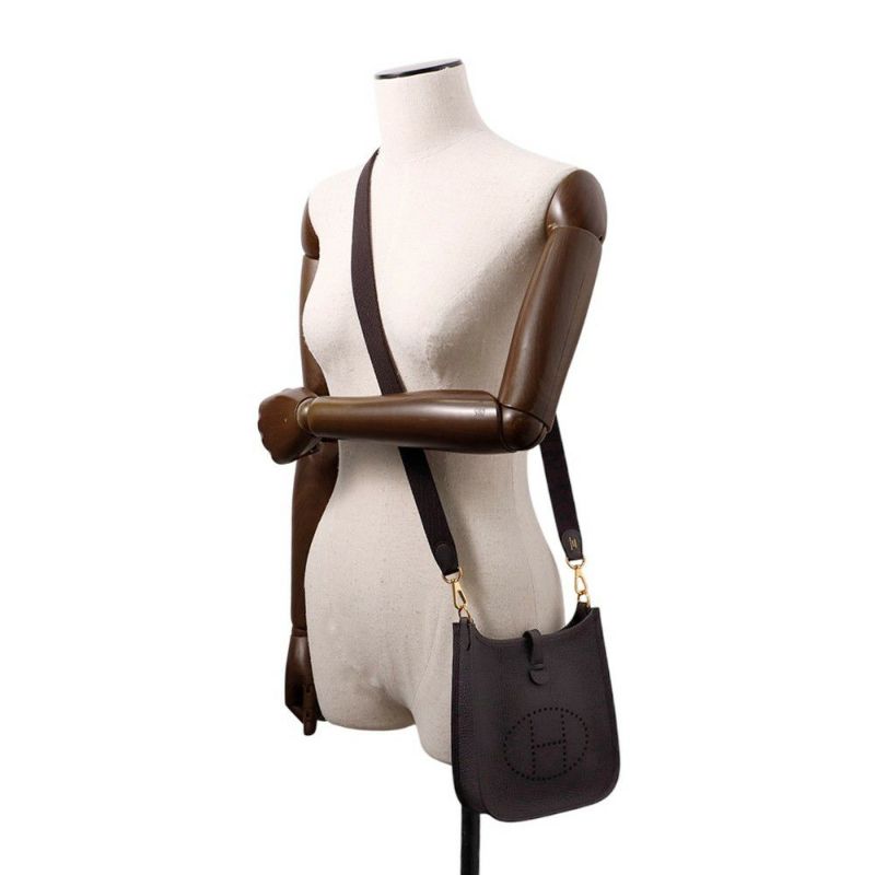 エルメス ショルダーバッグ エブリンTPM 111cm プルノワール/ゴールド金具 トリヨンクレマンス W刻印 HERMES Evelyne