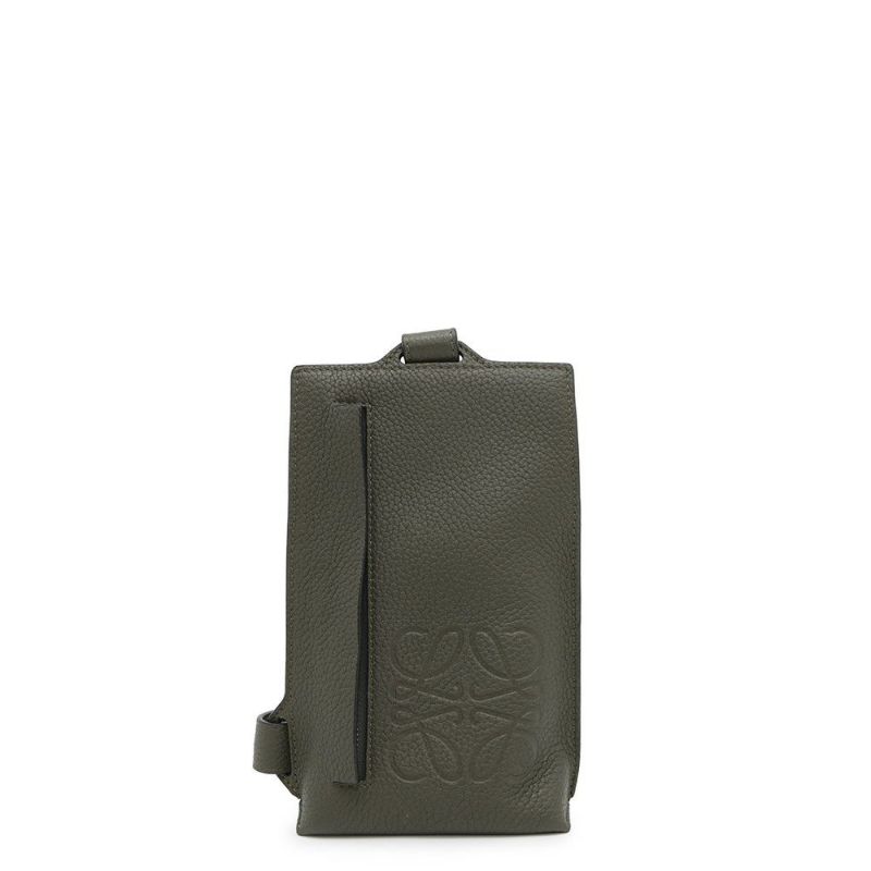 ロエベ ボディバッグ アナグラム バーティカル Tポケット レザー C500P02X02 LOEWE