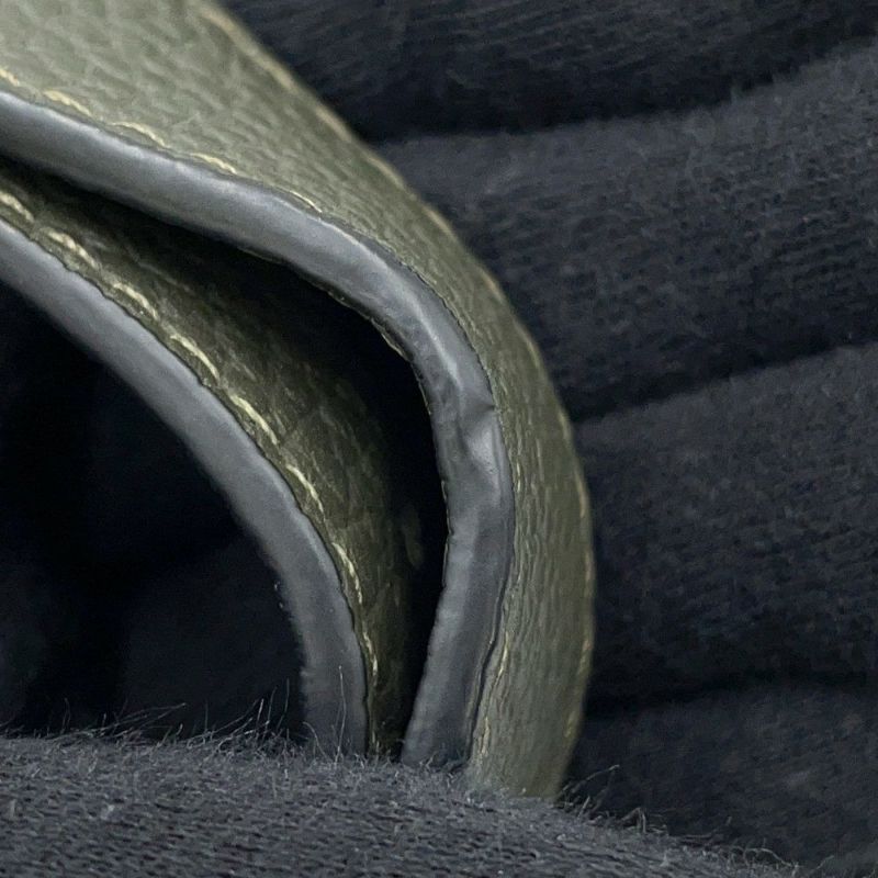 ロエベ ボディバッグ アナグラム バーティカル Tポケット レザー C500P02X02 LOEWE