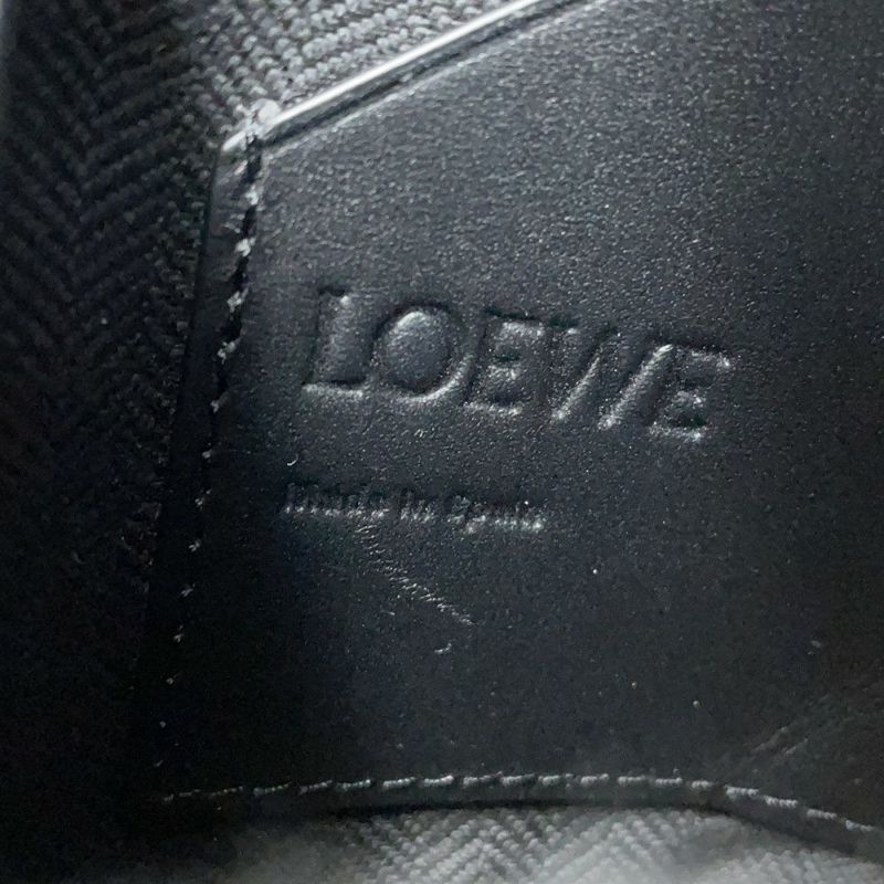 ロエベ ボディバッグ アナグラム バーティカル Tポケット レザー C500P02X02 LOEWE