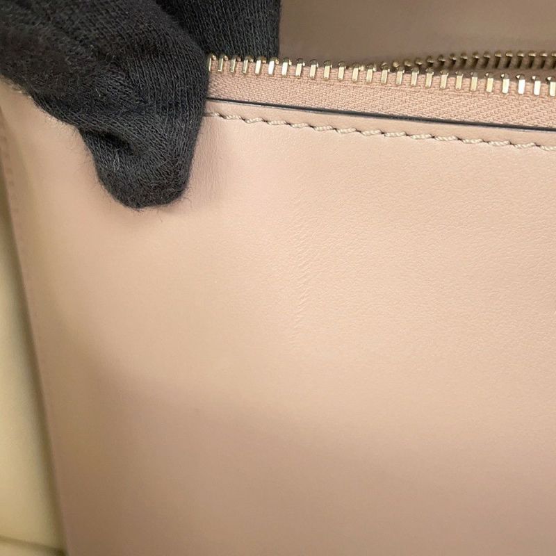 ヴァレンティノ・ガラヴァーニ トートバッグ Vロゴ ウォーク レザー 1W9B0H22YPP VALENTINO 2way