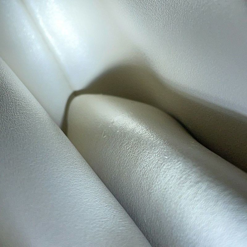 ヴァレクストラ ショルダーバッグ スリムB トラッコリーナ WBBR0061028LOCNTWW Valextra 白