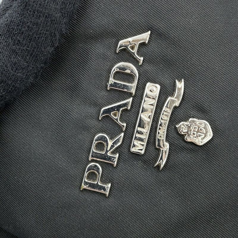 プラダ ショルダーバッグ タッセル ナイロン PRADA ポシェット 黒