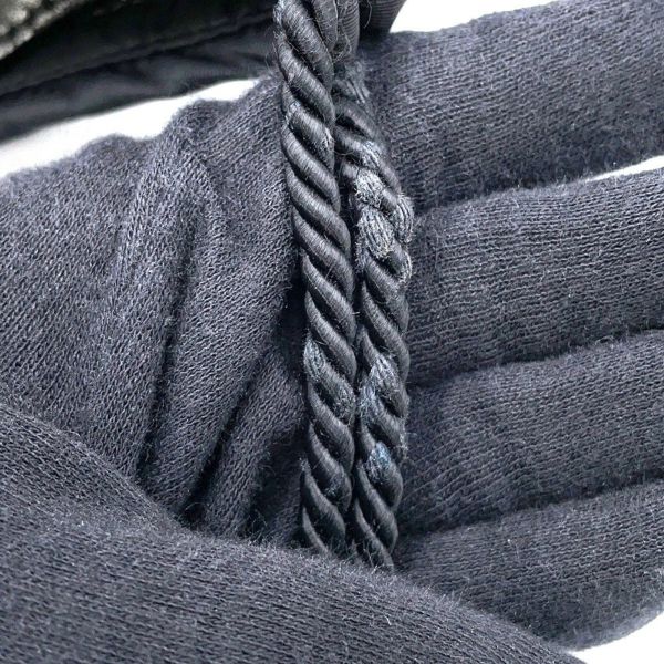 プラダ ショルダーバッグ タッセル ナイロン PRADA ポシェット 黒