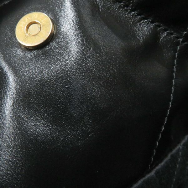 シャネル チェーンショルダーバッグ CHANEL22 スモール シャイニーカーフスキン AS3260 CHANEL ポーチ付き 黒
