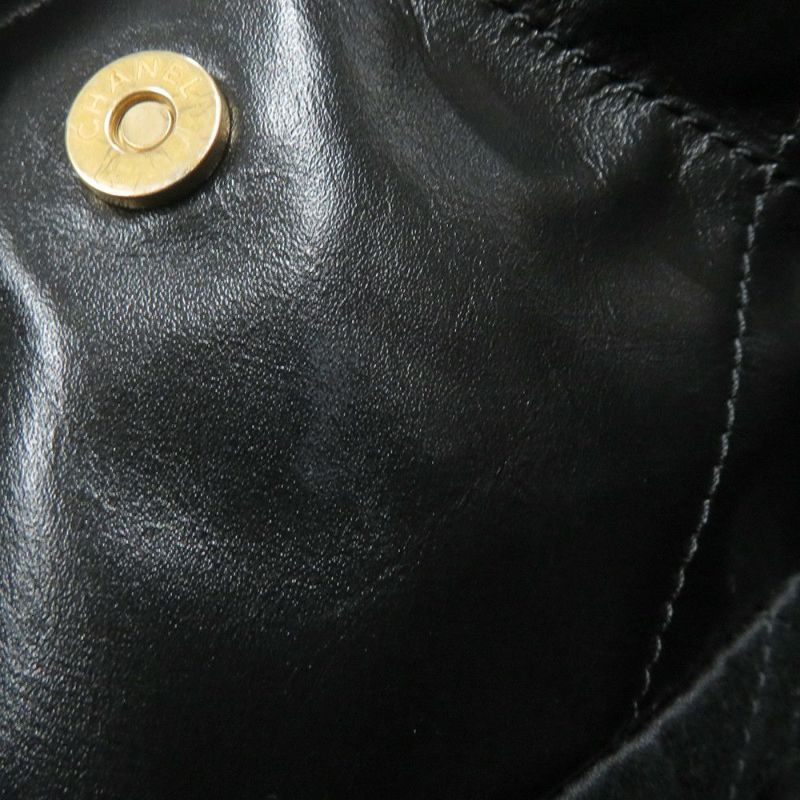 シャネル チェーンショルダーバッグ CHANEL22 スモール シャイニーカーフスキン AS3260 CHANEL ポーチ付き 黒