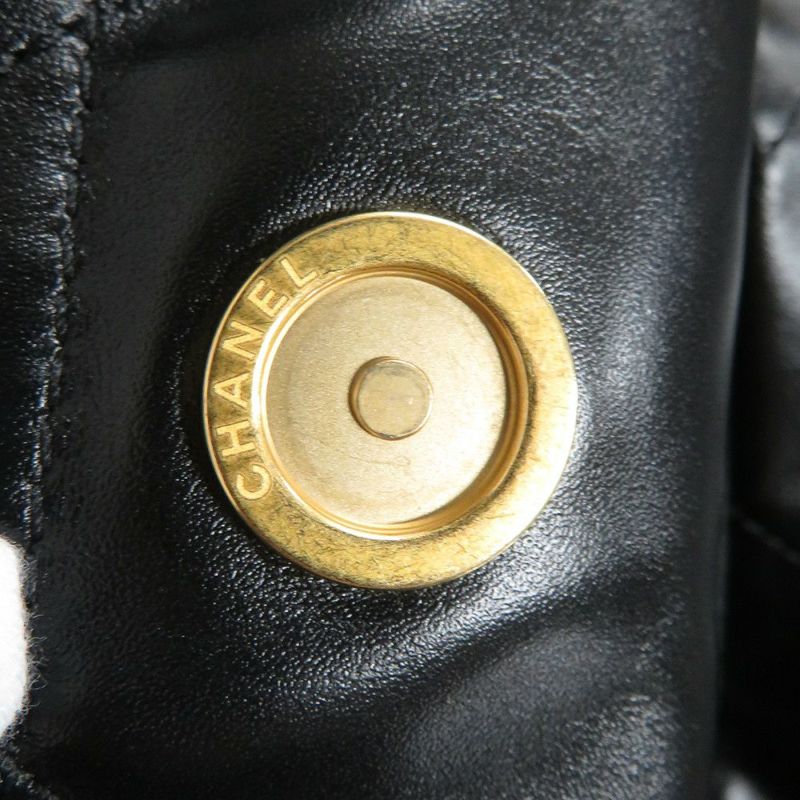 シャネル チェーンショルダーバッグ CHANEL22 スモール シャイニーカーフスキン AS3260 CHANEL ポーチ付き 黒