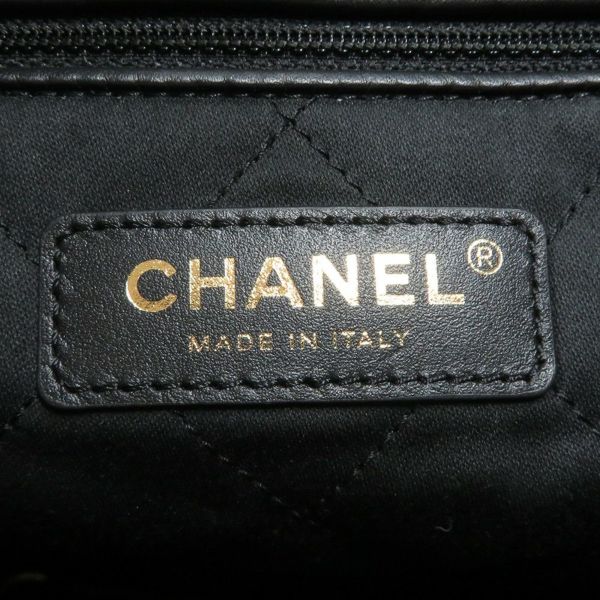 シャネル チェーンショルダーバッグ CHANEL22 スモール シャイニーカーフスキン AS3260 CHANEL ポーチ付き 黒