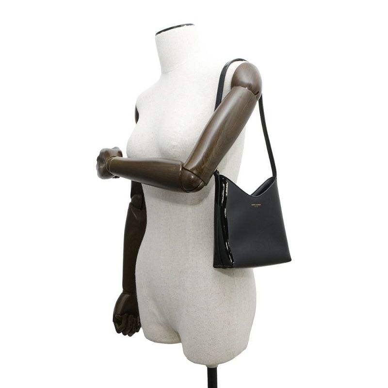 サンローランパリ ショルダーバッグ ホーボーバッグ パテント 773626 SAINT LAURENT PARIS 黒