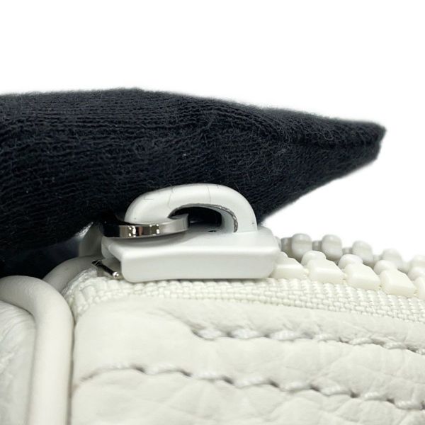 ルイヴィトン ハンドバッグ モノグラム・トリヨン キーポル・バンドリエール25 M24434 LOUIS VUITTON 白 ホワイト