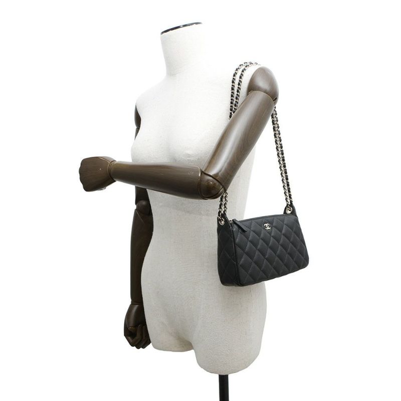 シャネル チェーンショルダーバッグ マトラッセ ココマーク チェーンクラッチ キャビアスキン AP4704 CHANEL 2way 黒