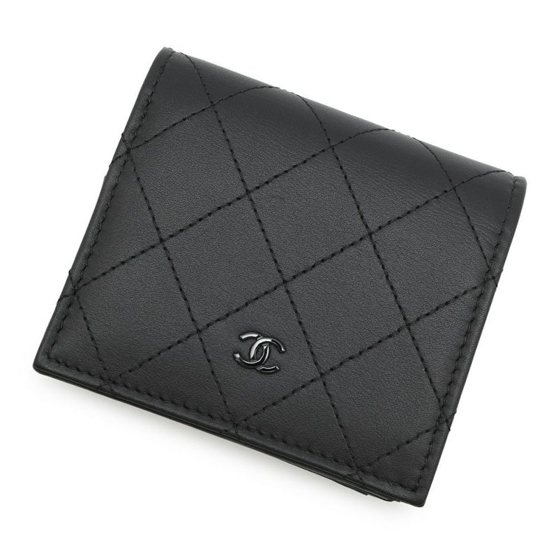 シャネル 二つ折り財布 ココマーク マトラッセ スモールウォレット AP4381 CHANEL 黒