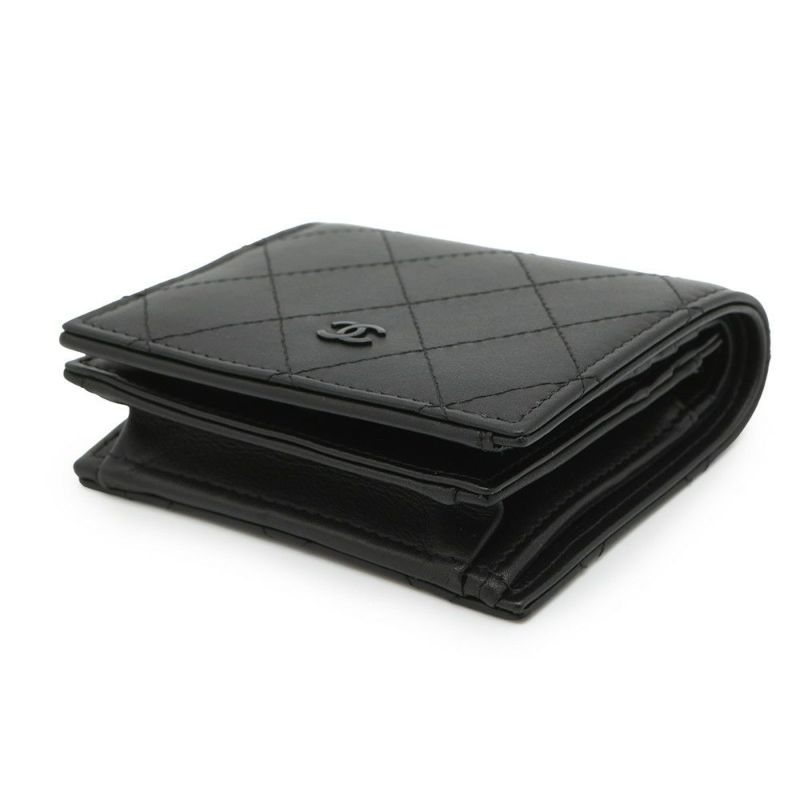 シャネル 二つ折り財布 ココマーク マトラッセ スモールウォレット AP4381 CHANEL 黒
