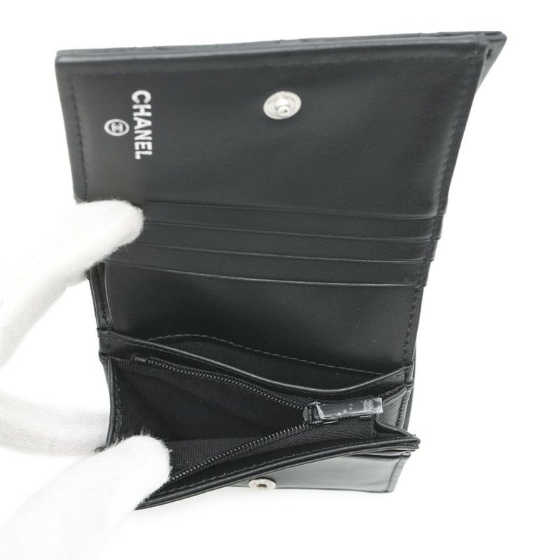 シャネル 二つ折り財布 ココマーク マトラッセ スモールウォレット AP4381 CHANEL 黒
