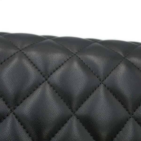 シャネル チェーンショルダーバッグ マトラッセ30 ココマーク Wフラップ ラムスキン A58600 CHANEL 黒