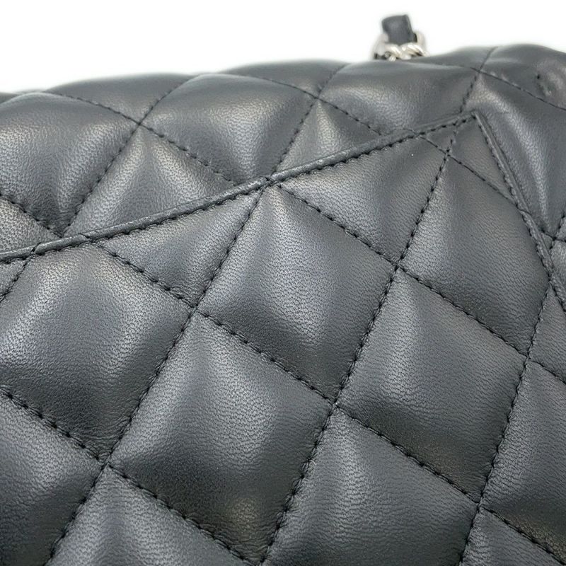 シャネル チェーンショルダーバッグ マトラッセ30 ココマーク Wフラップ ラムスキン A58600 CHANEL 黒